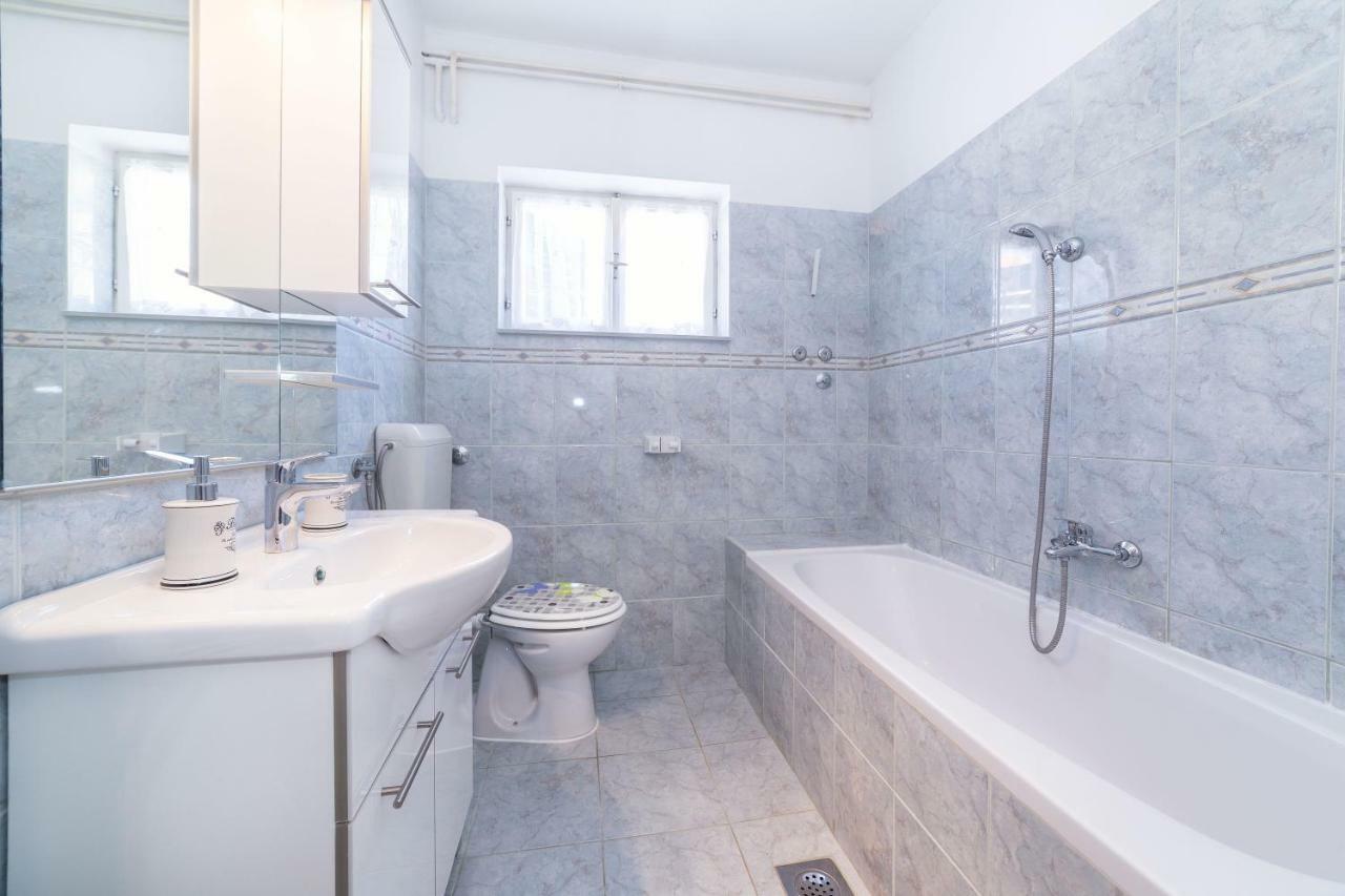 Neda House Apartment Vodice Bagian luar foto